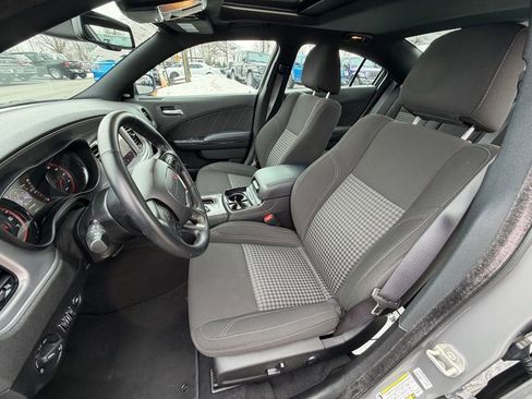 Used 2023 Dodge Charger SXT w/ Blacktop Package image 20