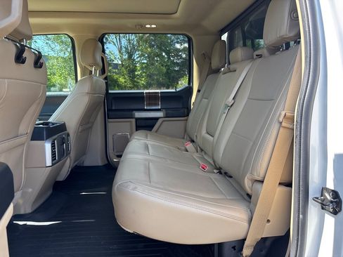 Used 2016 Ford F150 Lariat AWD/4WD image 12