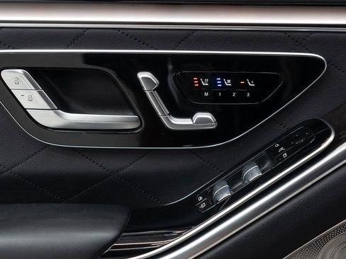 Used 2022 Mercedes-Benz S 580 4MATIC Sedan image 21