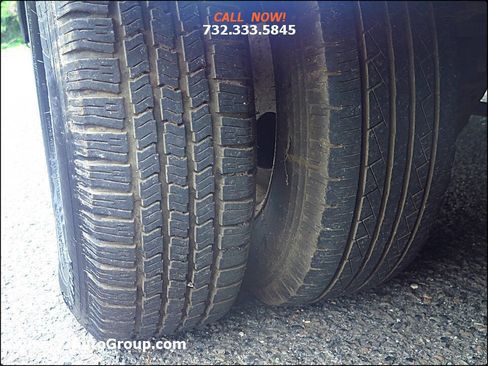 Used 2011 Ford E-350 and Econoline 350 Super Duty image 18