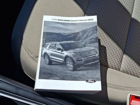 Used 2023 Ford Explorer XLT w/ Class IV Trailer Tow Package image 27