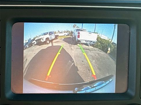 Used 2022 RAM 1500 Tradesman w/ Chrome Appearance Group image 15