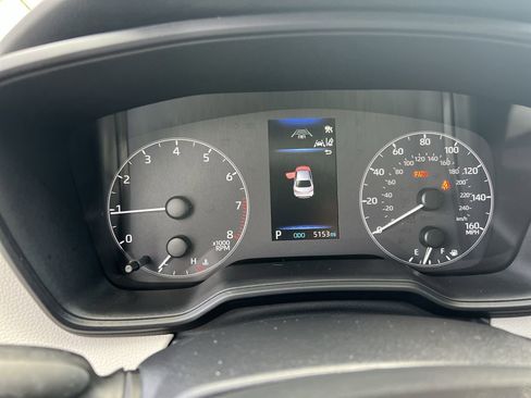 Used 2025 Toyota Corolla LE image 21