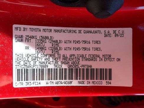 Certified 2023 Toyota Tacoma SR5 AWD/4WD image 13