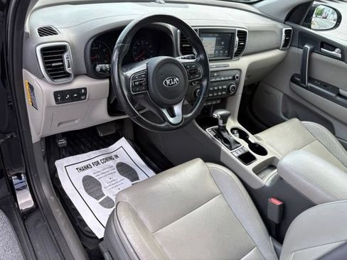 Used 2017 Kia Sportage EX w/ EX Technology Package FWD image 24