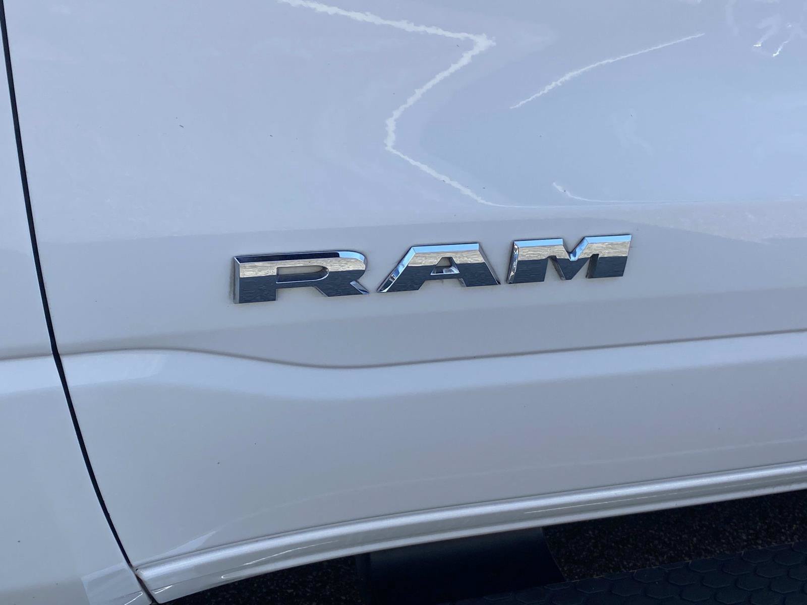 Used 2022 RAM 1500 Big Horn RWD image 14