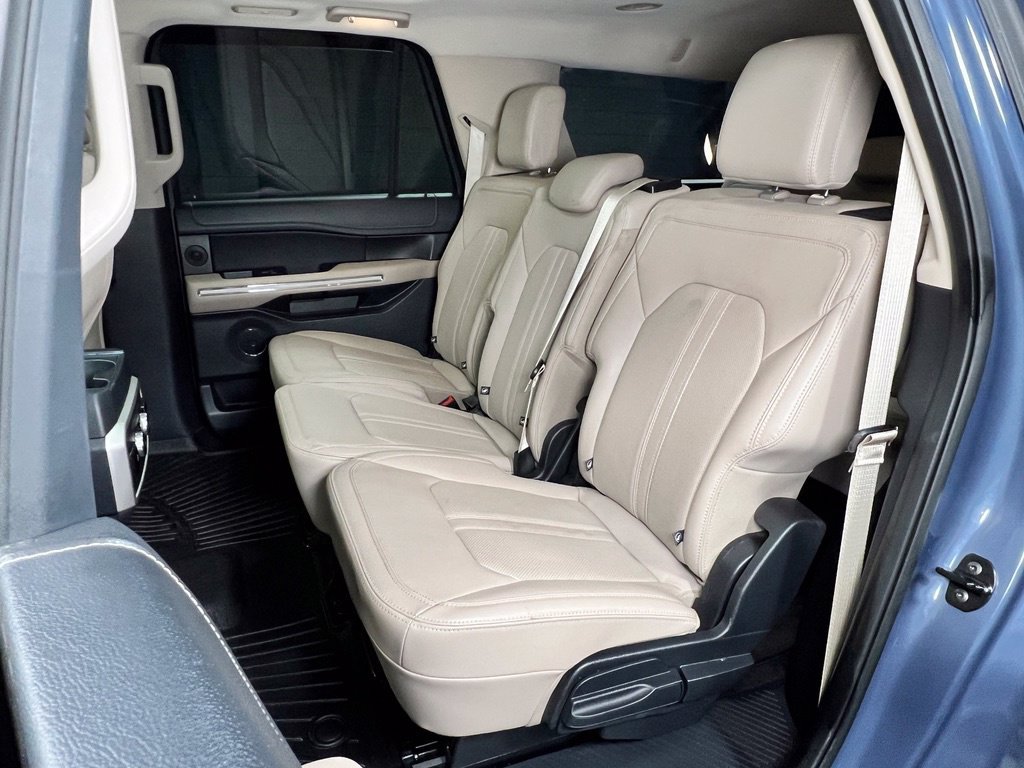 Used 2022 Ford Expedition Max Limited AWD/4WD image 18