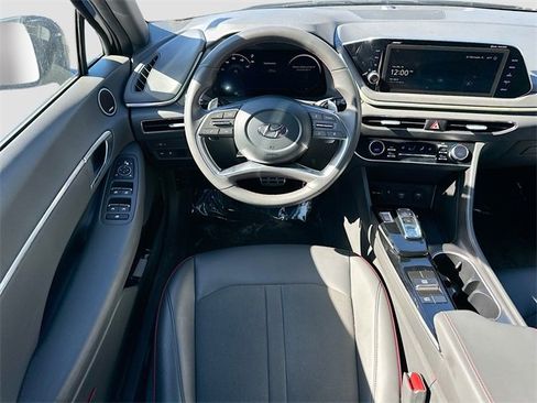 Used 2023 Hyundai Sonata SEL Plus image 22