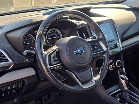Used 2023 Subaru Forester Limited image 15