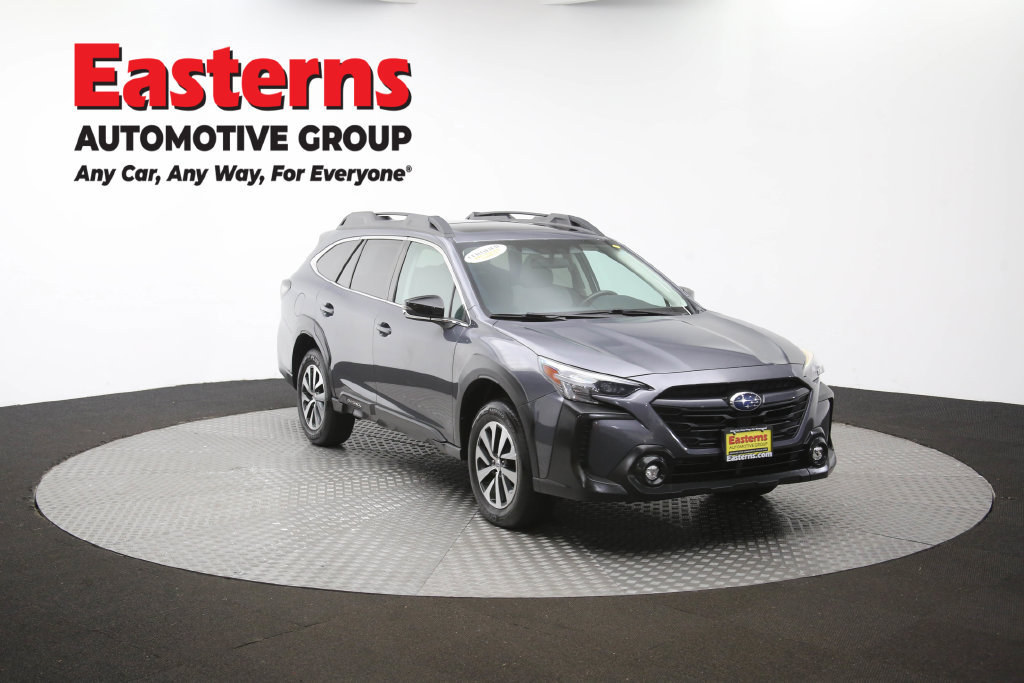 Used 2023 Subaru Outback Premium AWD/4WD image 49
