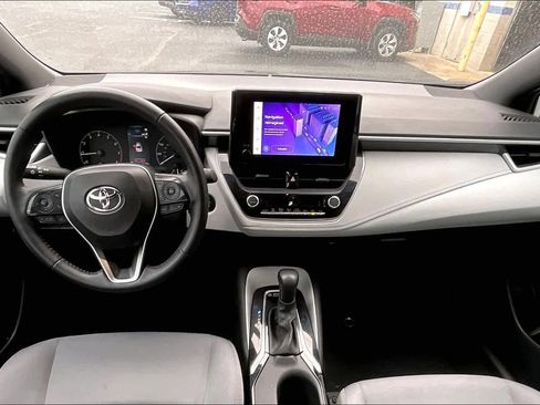 Used 2024 Toyota Corolla SE FWD image 15