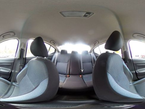 Used 2025 Nissan Versa SV image 40