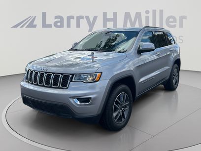 Certified 2019 Jeep Grand Cherokee Laredo w/ 18" Wheel & 8.4" Radio Group