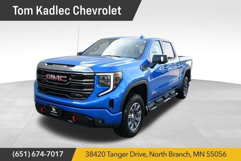Used 2024 GMC Sierra 1500 AT4 w/ AT4 Preferred Package AWD/4WD image 1
