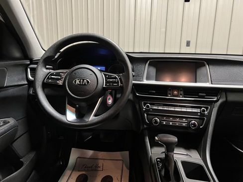 Used 2019 Kia Optima LX image 29