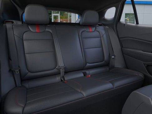 New 2026 Chevrolet Trax RS w/ Sunroof Package image 17