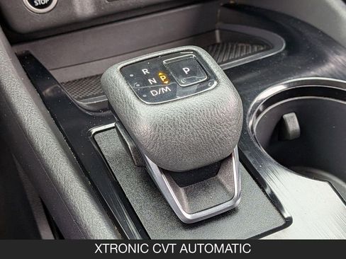 Used 2023 Nissan Rogue S AWD/4WD image 20