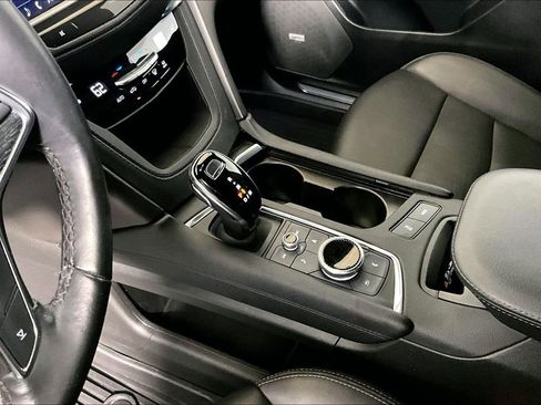 Used 2023 Cadillac XT5 Premium Luxury w/ Technology Package image 13