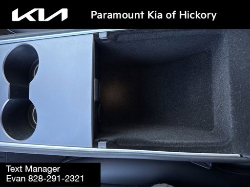 Used 2022 Tesla Model Y Long Range image 26