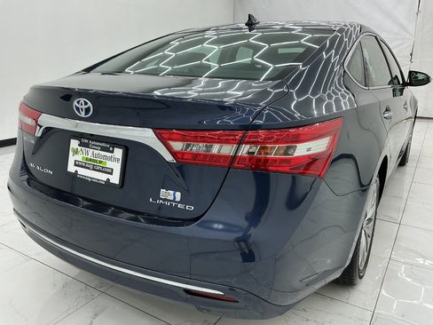 Used 2016 Toyota Avalon Limited w/ Toyota Safety Sense Package FWD image 8