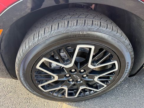 Used 2025 Chevrolet Blazer RS image 10