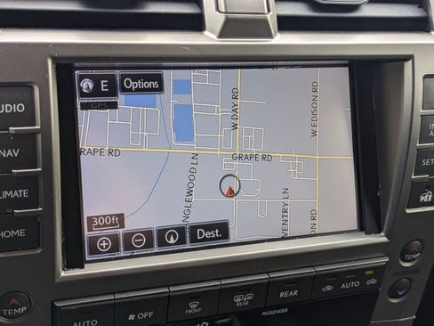 Used 2017 Lexus GX 460 Premium w/ Premium Package image 34