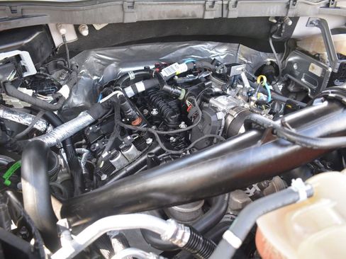 Used 2022 Ford F150 XLT AWD/4WD image 22