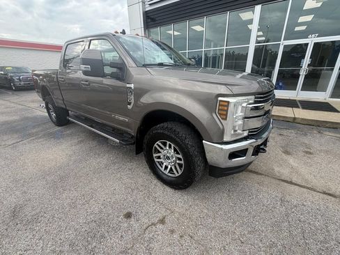 Used 2019 Ford F250 Lariat AWD/4WD image 2