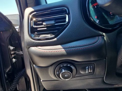 Used 2021 Dodge Durango R/T w/ Blacktop Package AWD/4WD image 15
