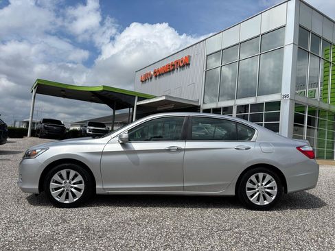 Used 2014 Honda Accord EX-L image 2