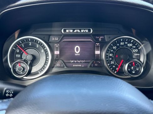 Used 2020 RAM 1500 Laramie RWD image 16