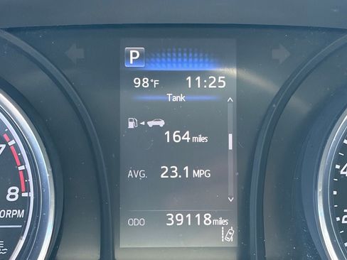 Used 2020 Toyota Camry LE w/ Carpet Mat Package FWD image 11