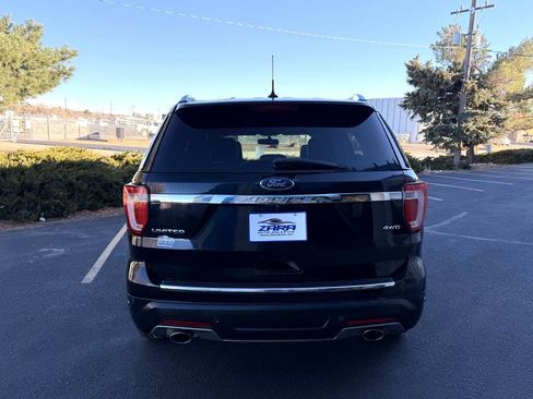 Used 2018 Ford Explorer Limited image 6