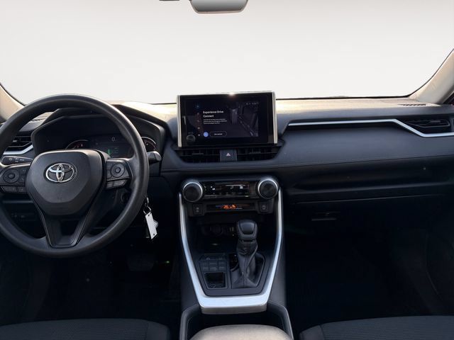 Used 2024 Toyota RAV4 LE AWD/4WD image 15