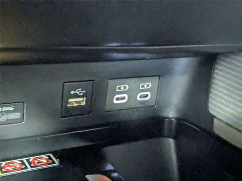 Certified 2025 Toyota Camry SE w/ Convenience Package FWD image 22