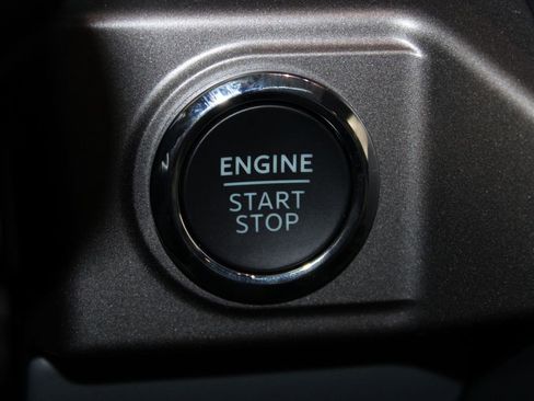New 2026 Ford F150 XLT w/ Equipment Group 302A MID AWD/4WD image 39