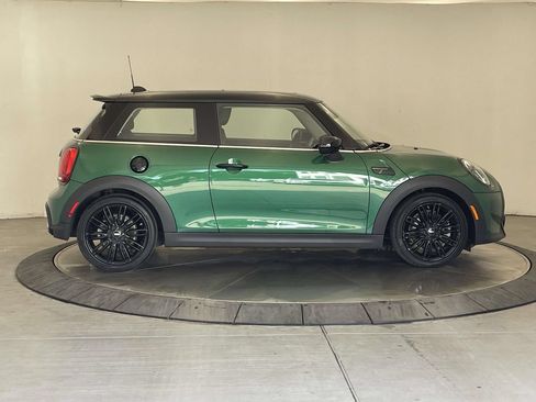 Used 2024 MINI Cooper S FWD image 6