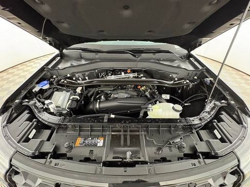 New 2026 Ford Explorer ST-Line w/ ST-Line Street Pack RWD image 32