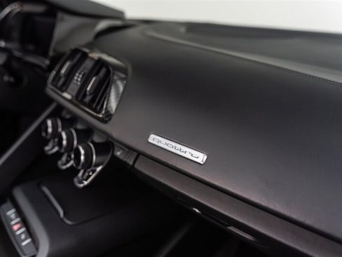Used 2017 Audi R8 V10 AWD/4WD image 63