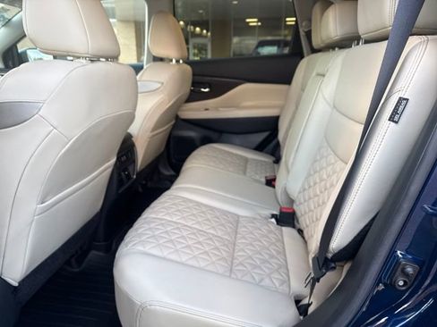 Used 2023 Nissan Murano Platinum w/ Cargo Package image 19