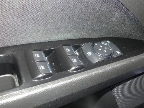 Used 2016 Ford Fusion SE image 19