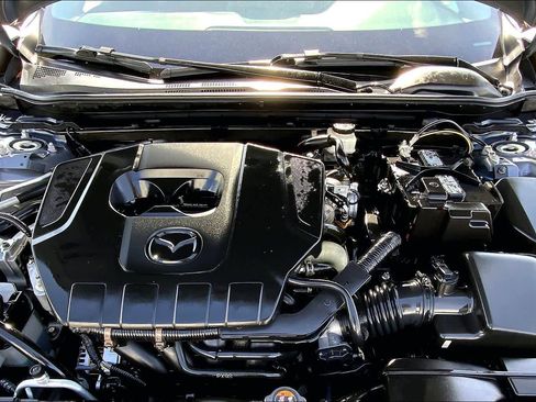 Used 2023 MAZDA MAZDA3 s image 29