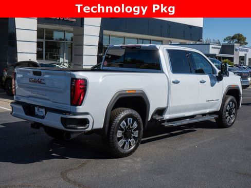 New 2026 GMC Sierra 2500 Denali w/ Denali Reserve Package image 3