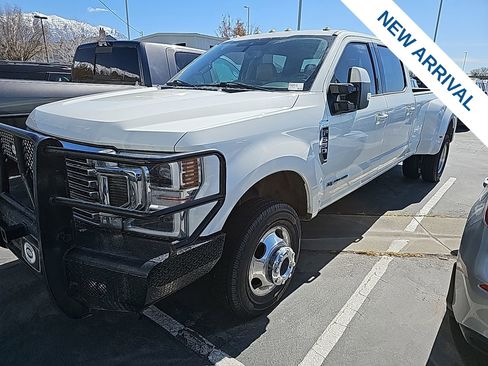 Used 2022 Ford F350 Lariat w/ Lariat Ultimate Package image 1