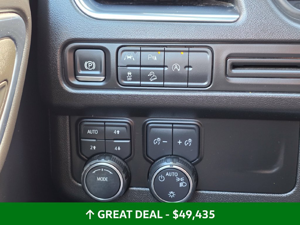Used 2024 Chevrolet Tahoe Premier AWD/4WD image 50