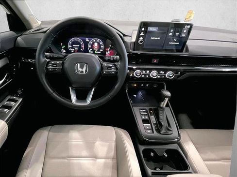 Used 2026 Honda CR-V EX-L image 7