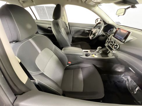 Used 2020 Nissan Sentra SV FWD image 25