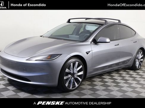 Used 2025 Tesla Model 3 Long Range AWD/4WD image 1
