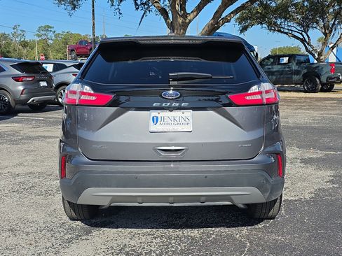 Used 2024 Ford Edge SEL image 4