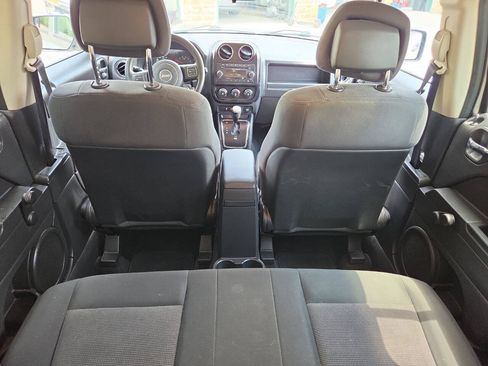 Used 2012 Jeep Patriot Sport w/ Tire & Wheel Group AWD/4WD image 14